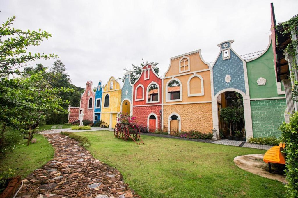 Ban Khlong Bo Phuiyara Resort מראה חיצוני תמונה
